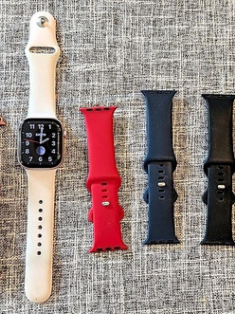 Apple Watch Series 10 Smartwatch 42 mm with Bands, And Charger
